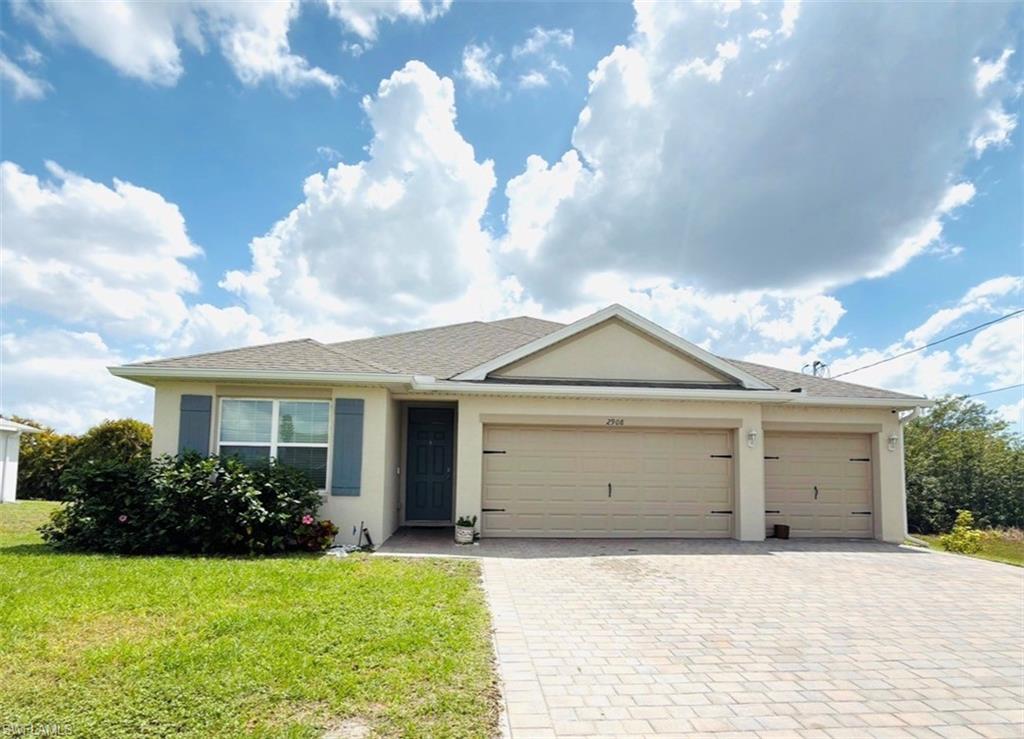 CAPE CORAL - Residential
