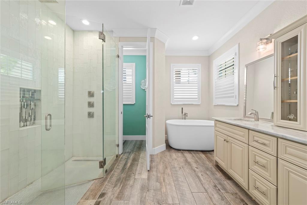 DANFORTH LAKES - Residential