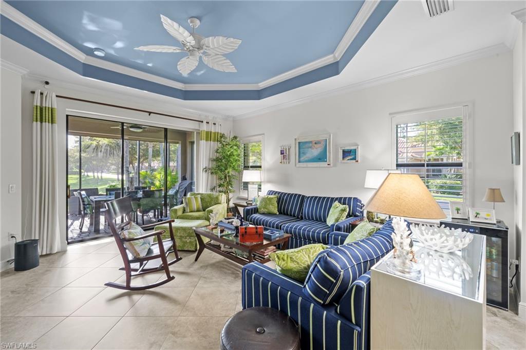 VILLA PALMERAS - Residential