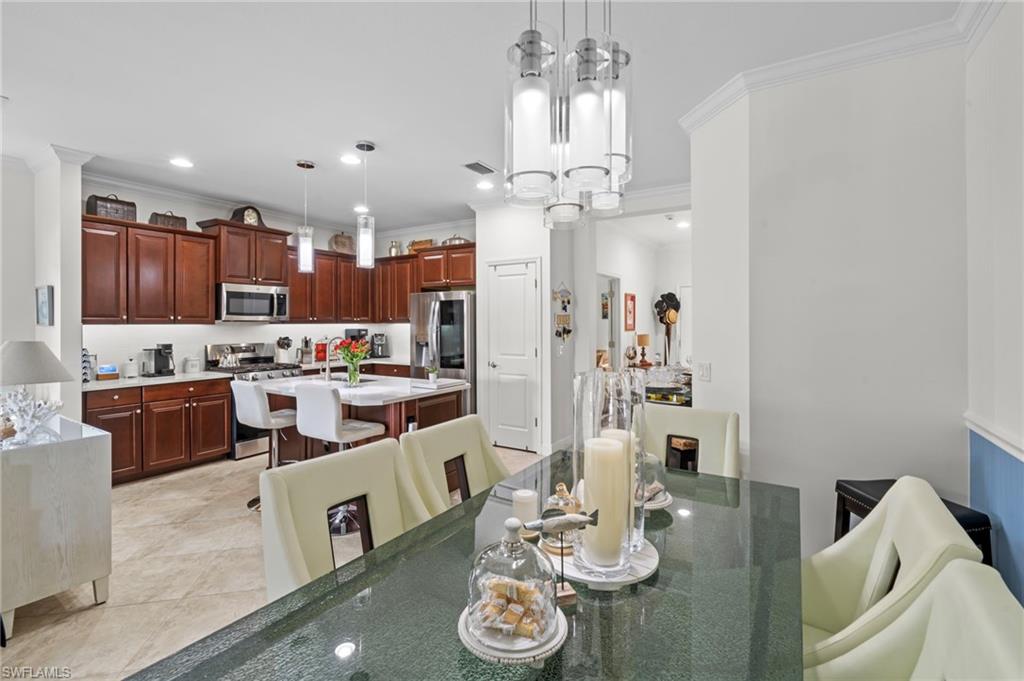 VILLA PALMERAS - Residential