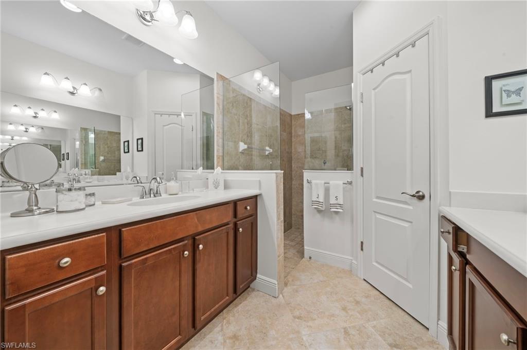 VILLA PALMERAS - Residential