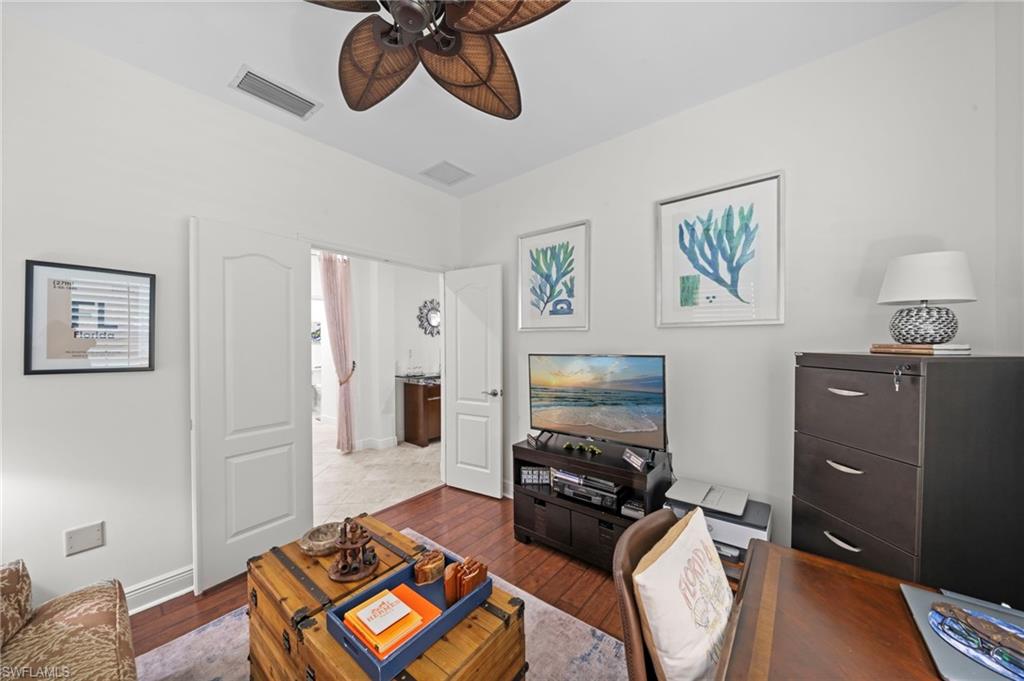 VILLA PALMERAS - Residential