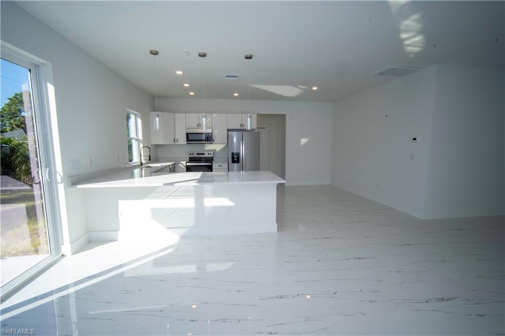 PORT CHARLOTTE - Residential