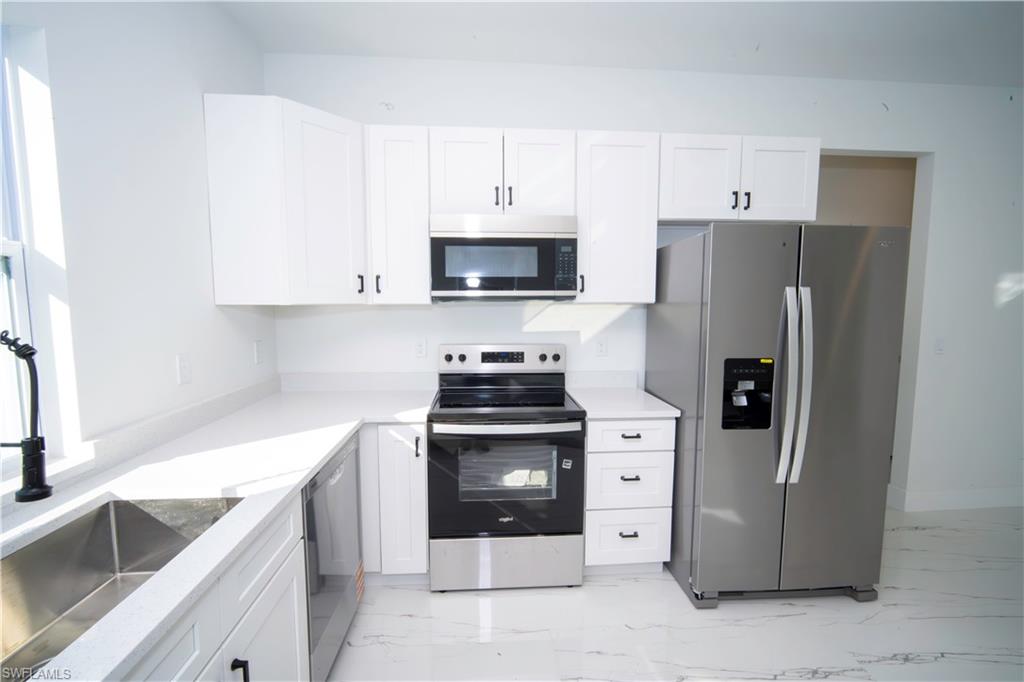 PORT CHARLOTTE - Residential