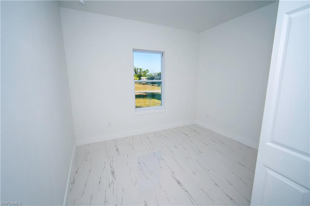 PORT CHARLOTTE - Residential