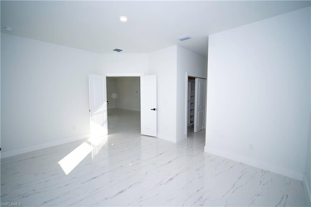 PORT CHARLOTTE - Residential