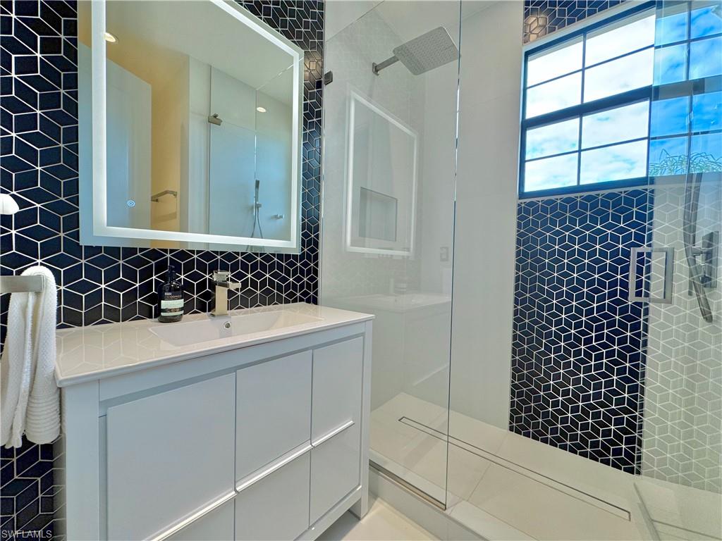 STONECREEK - Residential Lease