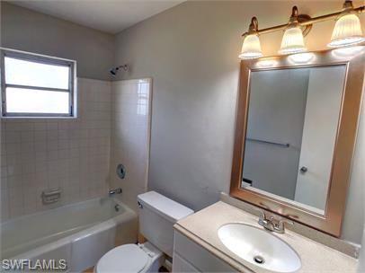 SAN CARLOS PARK - Residential