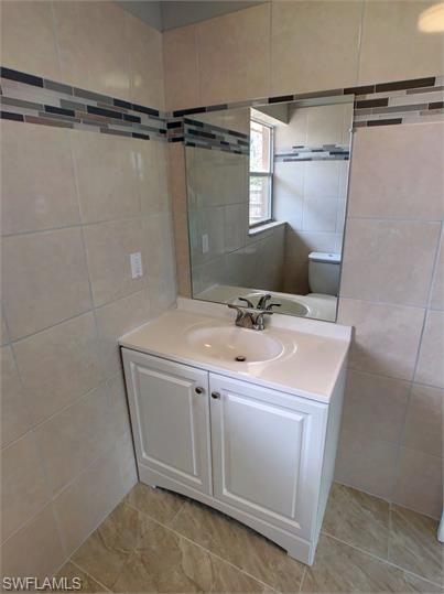 SAN CARLOS PARK - Residential