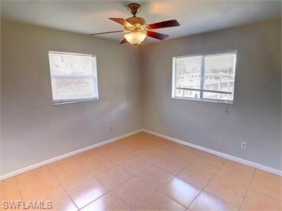 SAN CARLOS PARK - Residential