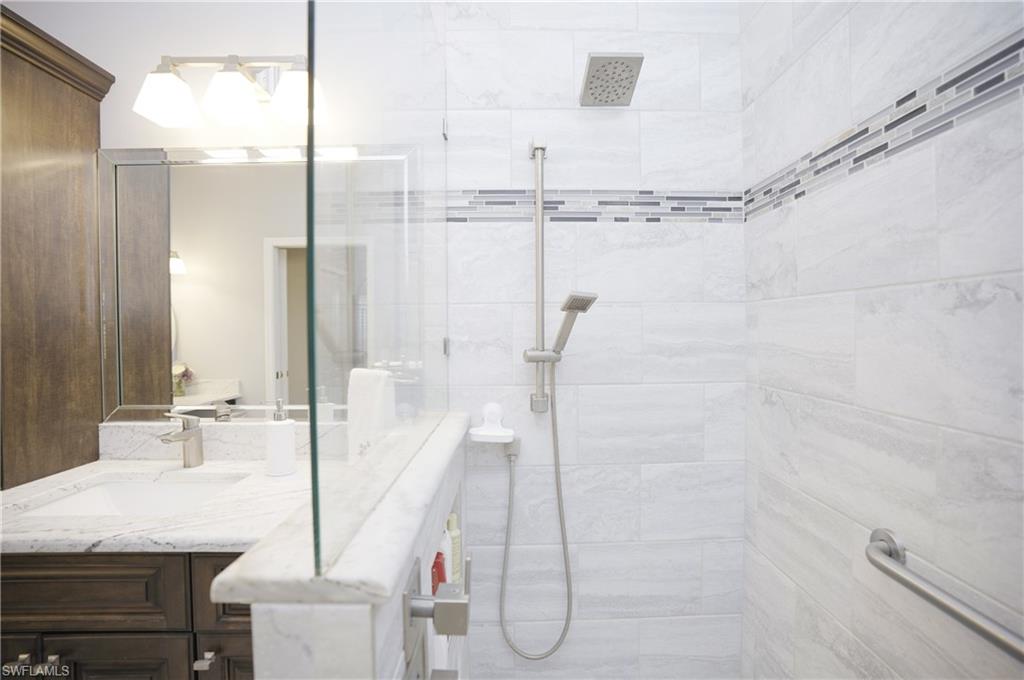 LAUREL GREENS - Residential