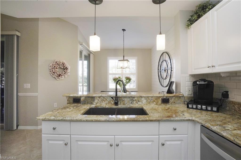 LAUREL GREENS - Residential