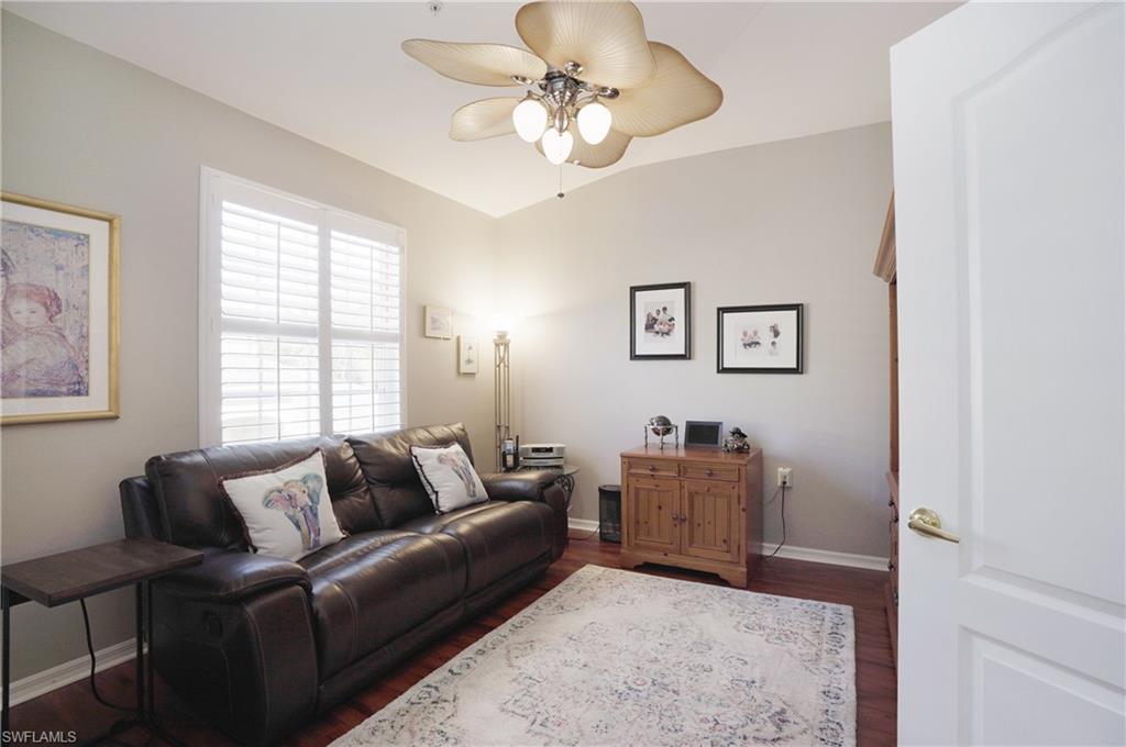 LAUREL GREENS - Residential