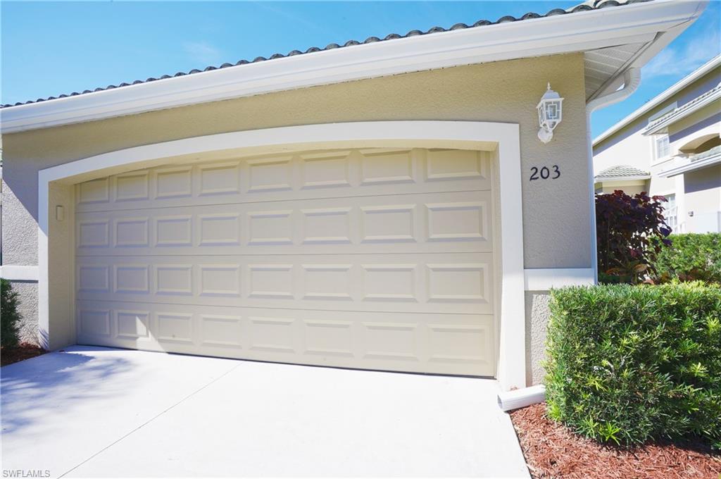 LAUREL GREENS - Residential