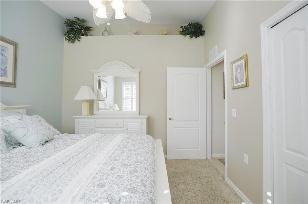 LAUREL GREENS - Residential