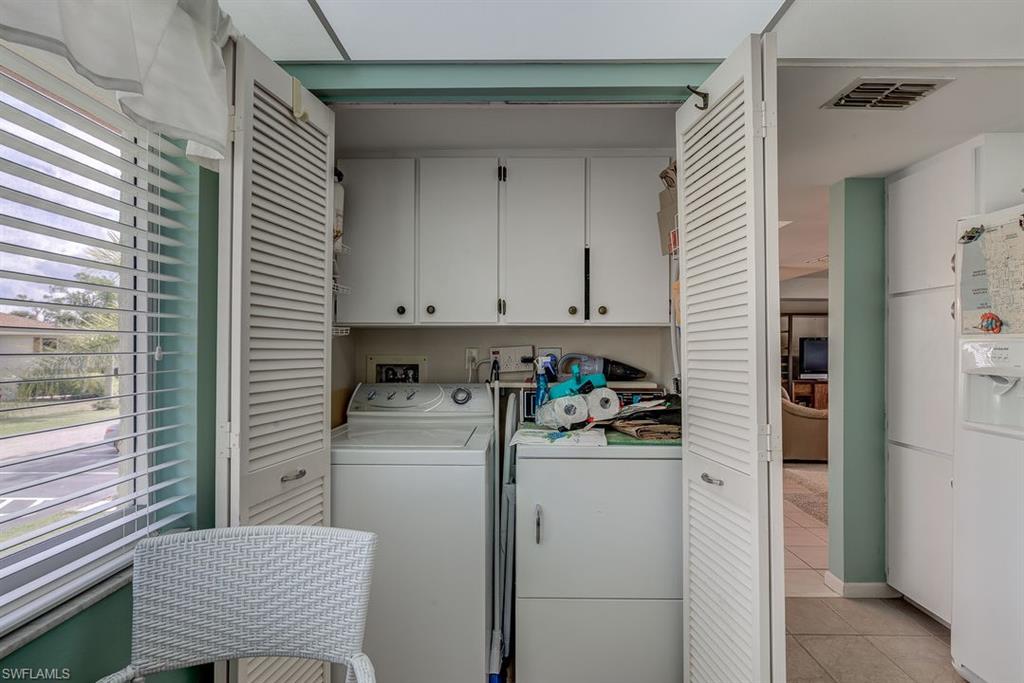 GLADES COUNTRY CLUB - Residential