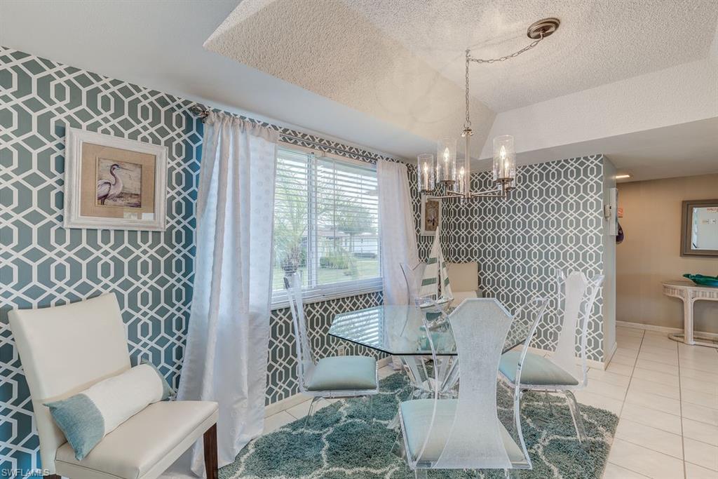 GLADES COUNTRY CLUB - Residential