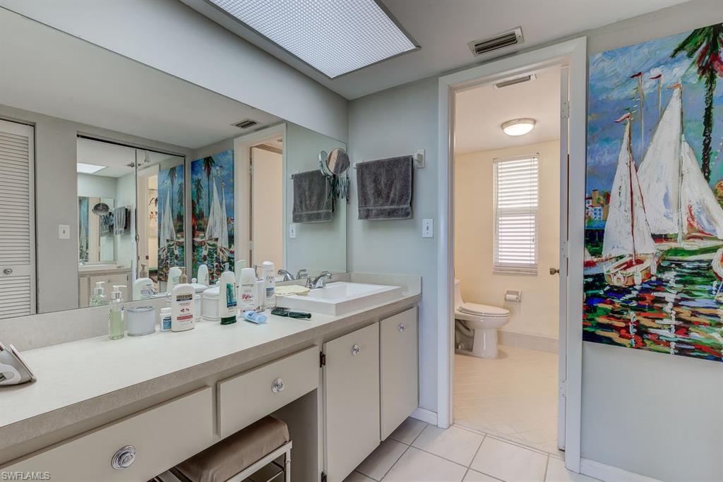 GLADES COUNTRY CLUB - Residential