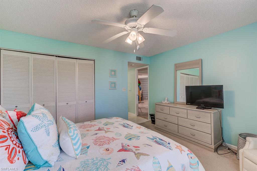 GLADES COUNTRY CLUB - Residential