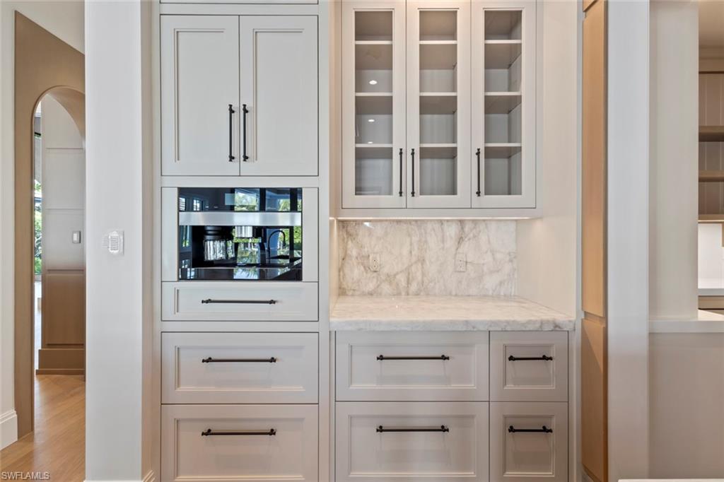 AQUALANE SHORES - Residential