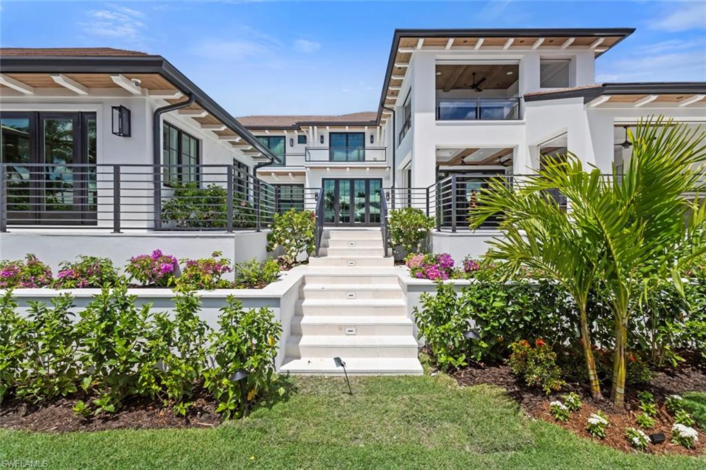 AQUALANE SHORES - Residential