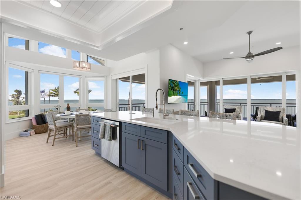 SEABREEZE - Residential