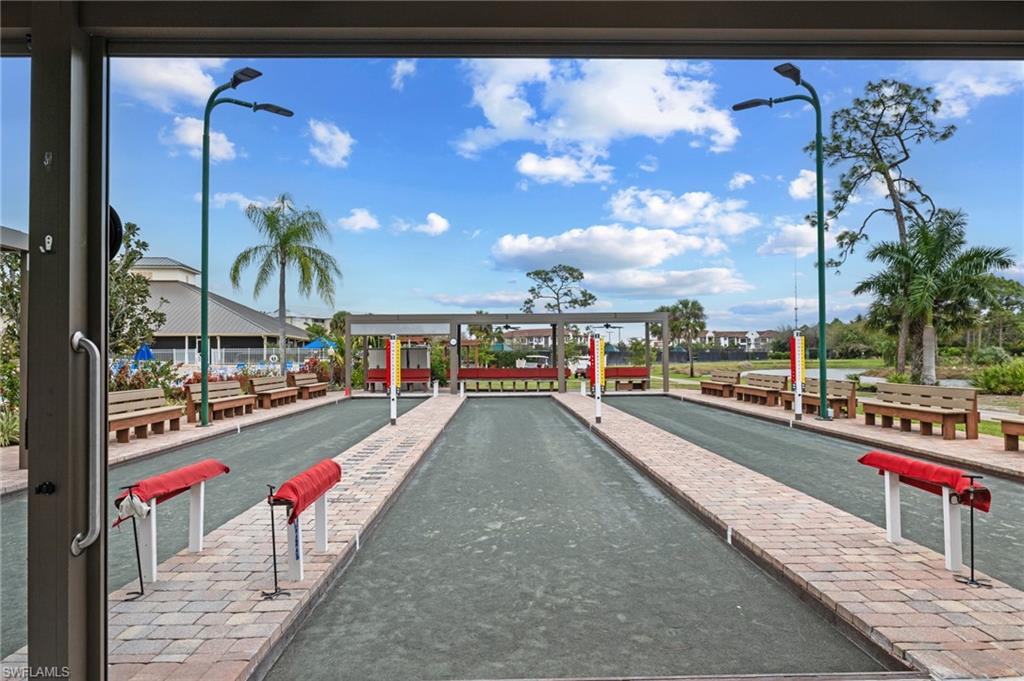 VILLAGES ON LAKE AUGUSTA - Residential