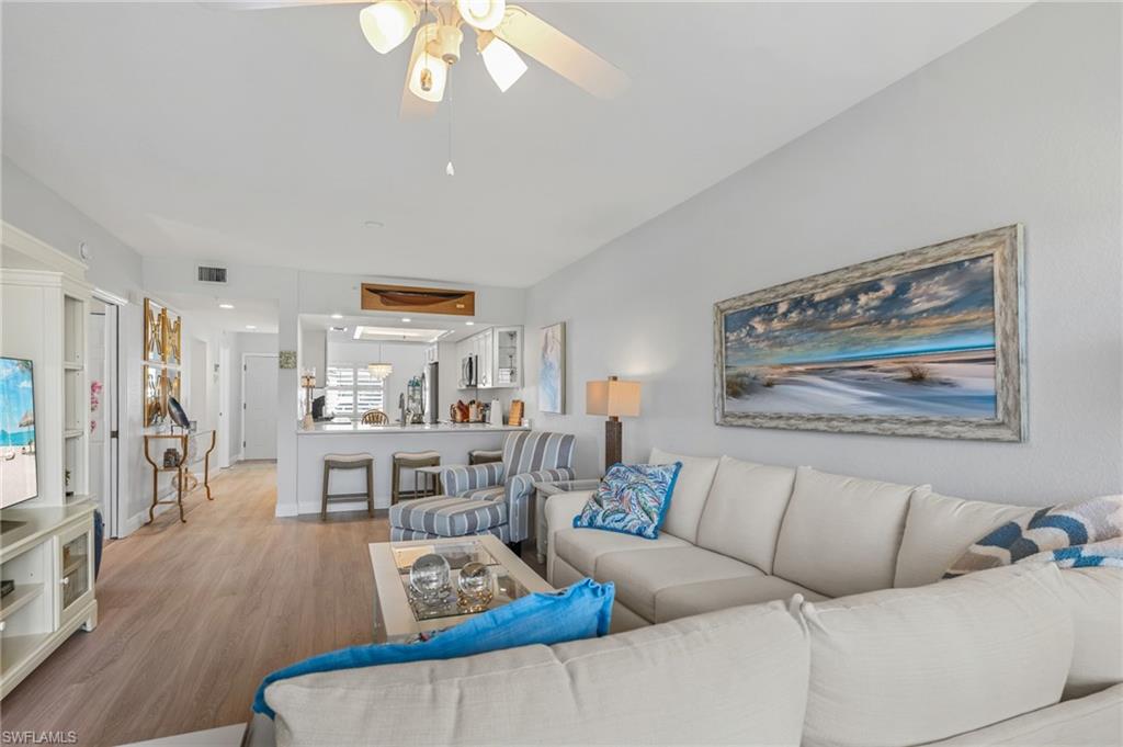 VILLAGES ON LAKE AUGUSTA - Residential