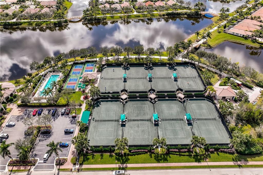 VILLAGE WALK OF BONITA SPRINGS - Residential