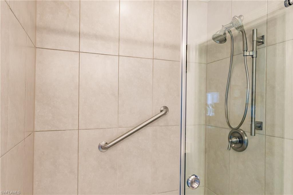 VILLAGE WALK OF BONITA SPRINGS - Residential