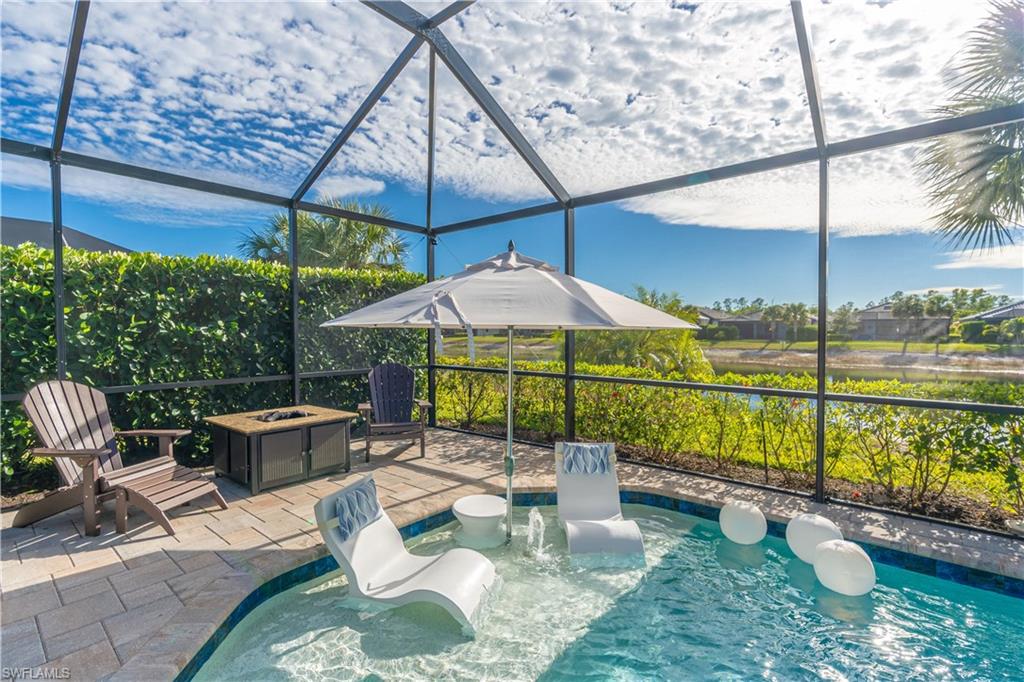 WINDING CYPRESS - Residential