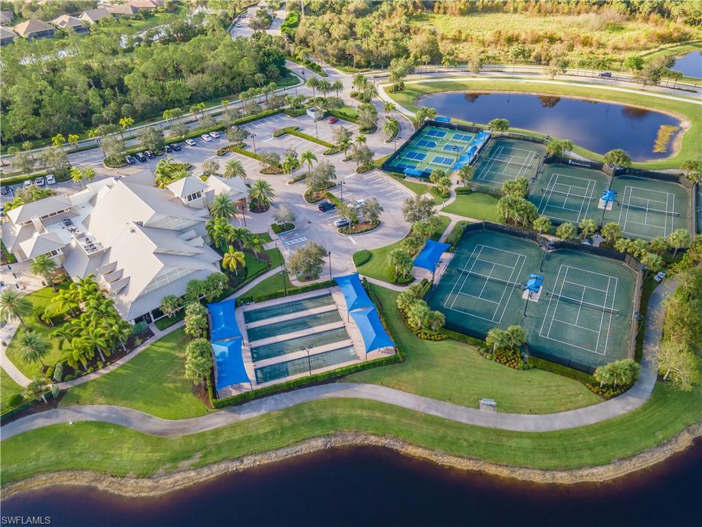 WINDING CYPRESS - Residential