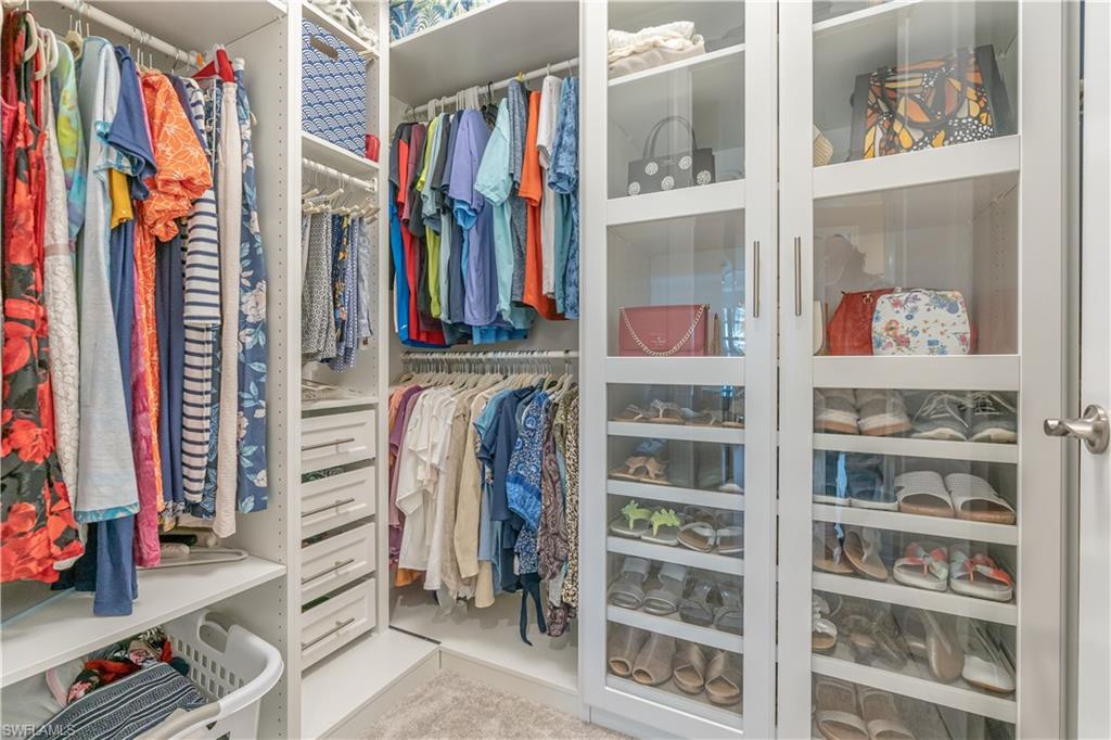 WINDING CYPRESS - Residential