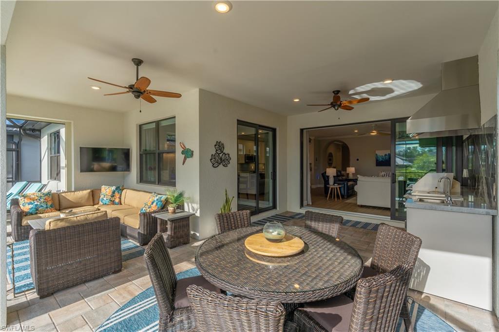 WINDING CYPRESS - Residential