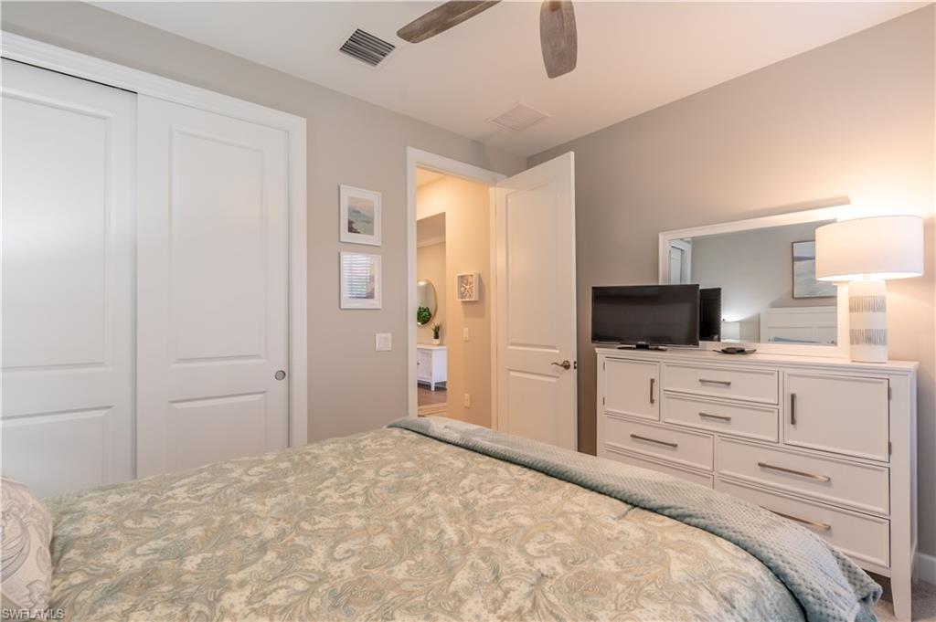 WINDING CYPRESS - Residential