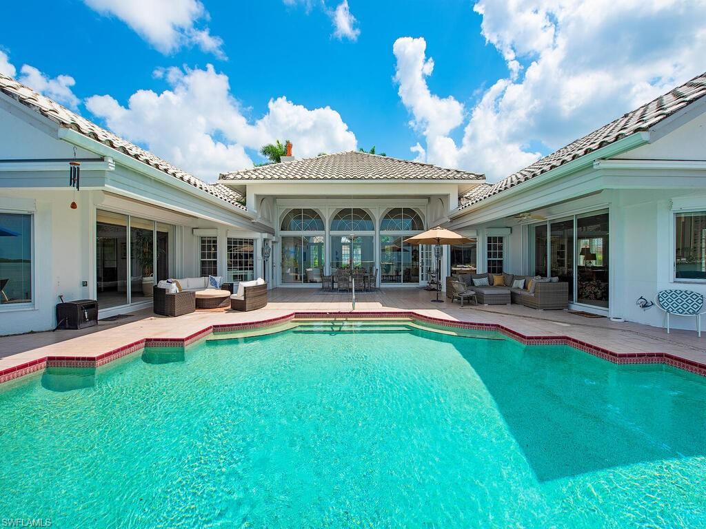 ESTATES - Residential