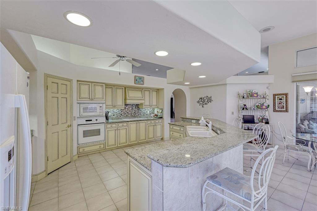 MARCO ISLAND - Residential