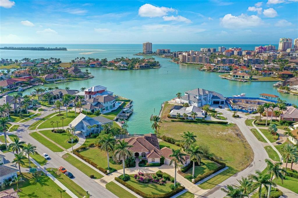 MARCO ISLAND - Residential