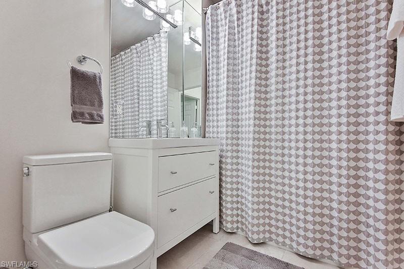 TURTLE BAY - Residential Lease