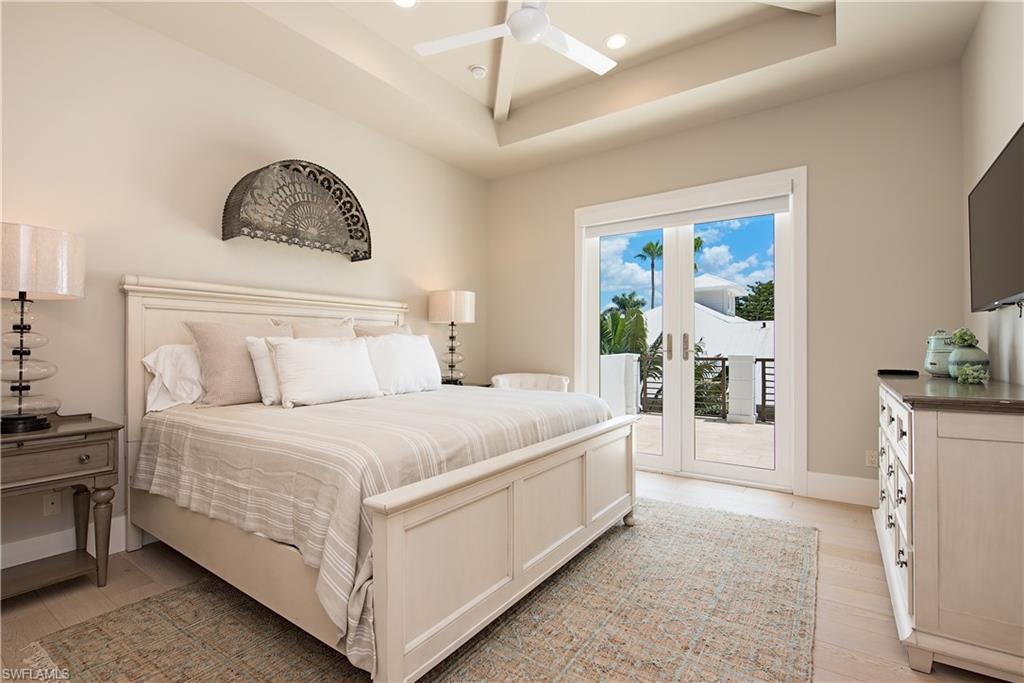 AQUALANE SHORES - Residential