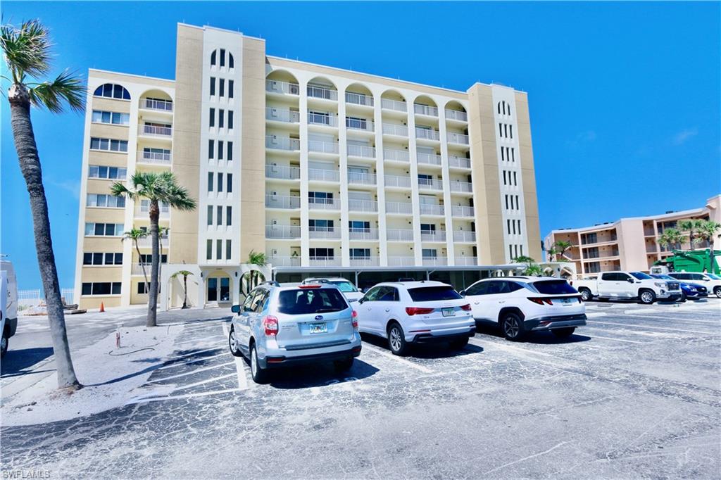 CASA BONITA II - Residential