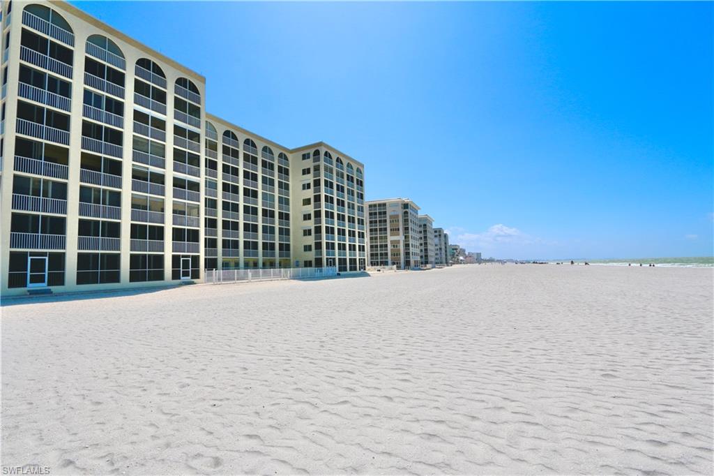 CASA BONITA II - Residential