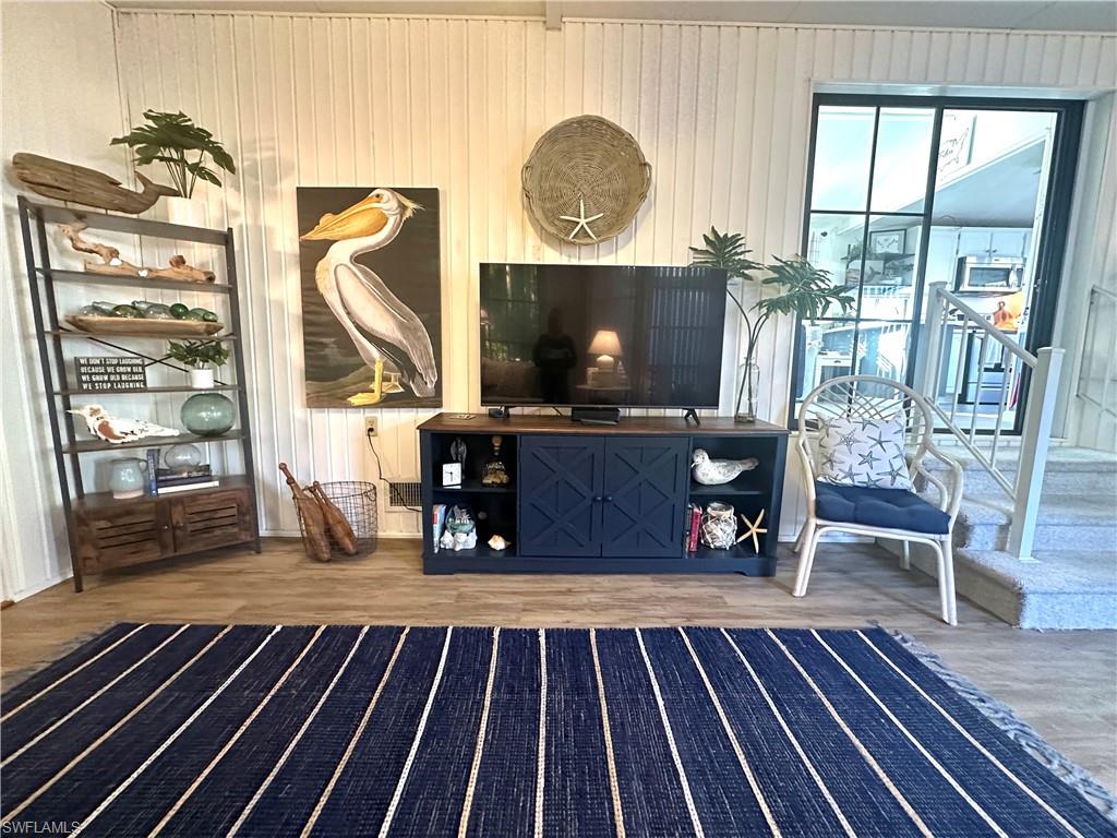 CORKSCREW WOODLANDS - Residential