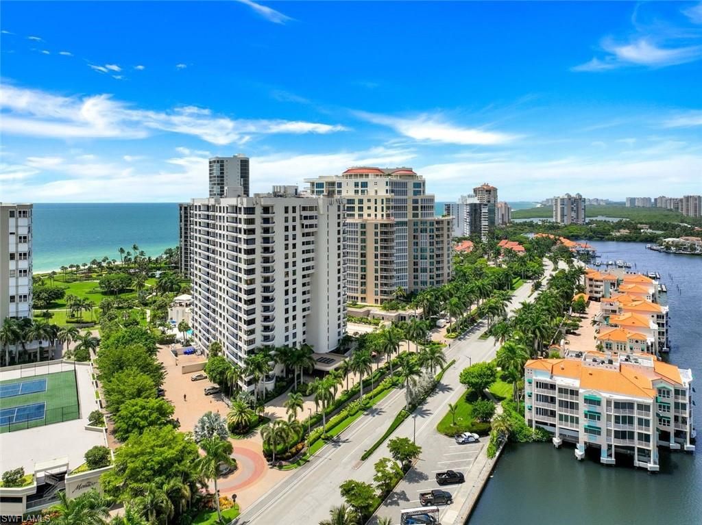 Photo of 4451 Gulf Shore BLVD N #1605, NAPLES, FL 34103 (MLS # 225069643)