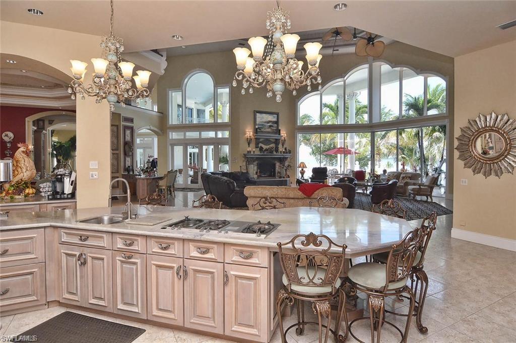 EDGEWATER - Residential