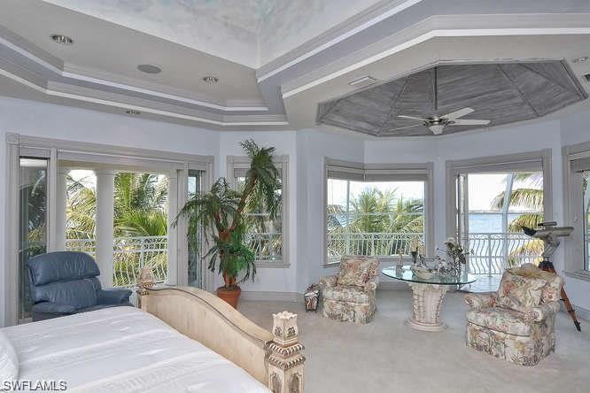 EDGEWATER - Residential