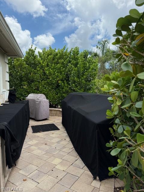 4826 Southern Breeze DR