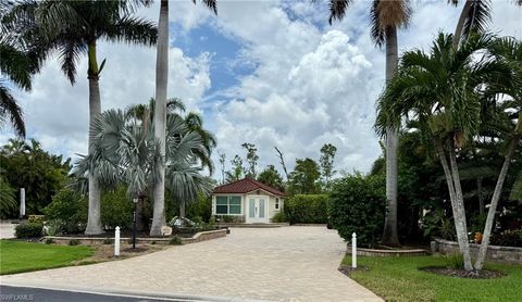 4826 Southern Breeze DR NAPLES FL 34114