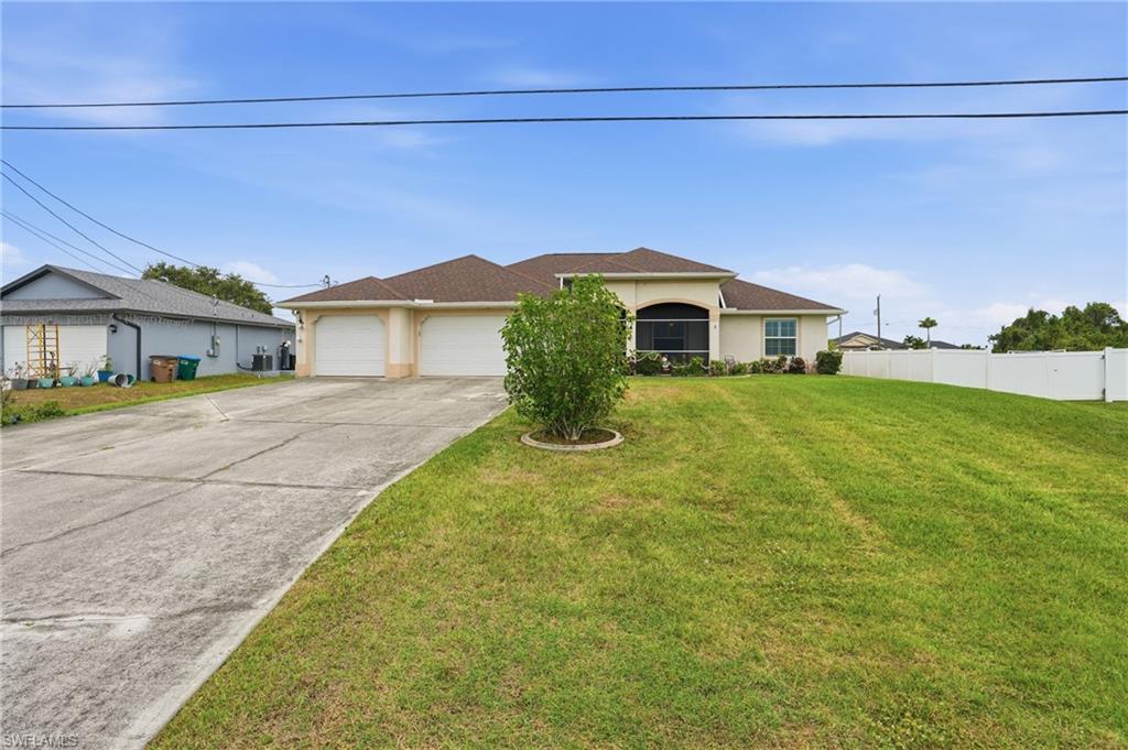 CAPE CORAL - Residential