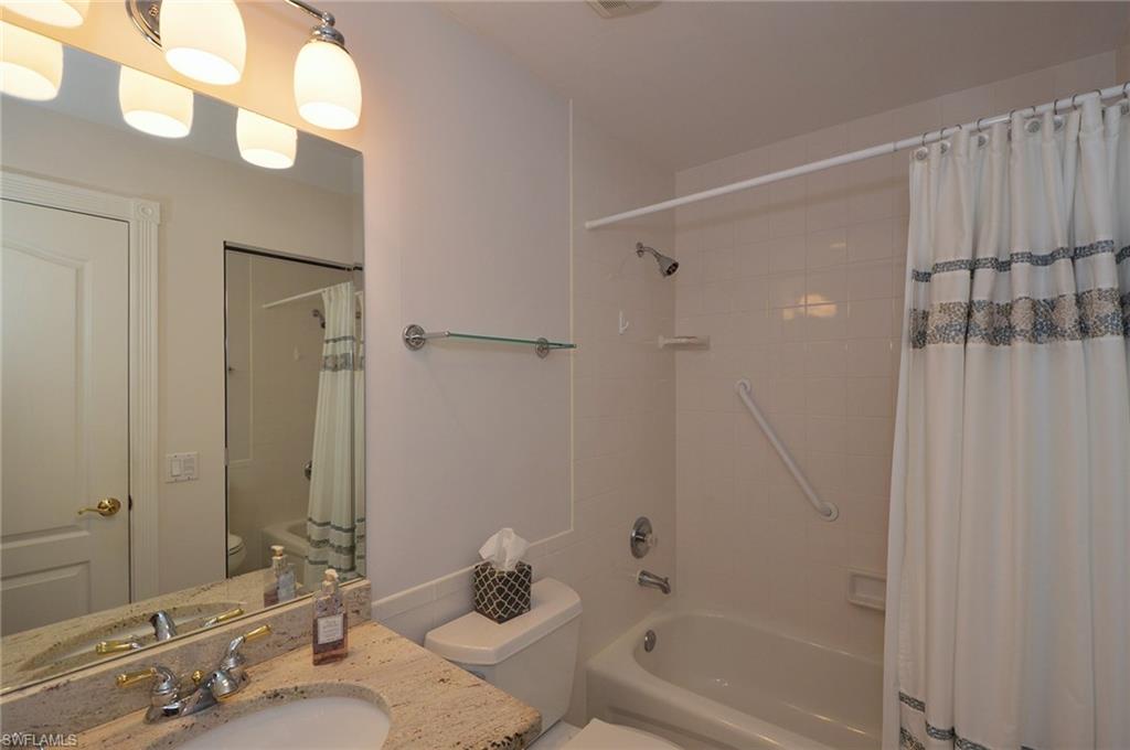 ISLAND WALK - Residential